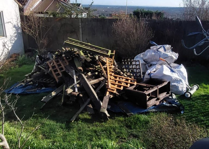 end of tenancy garden clearance reading